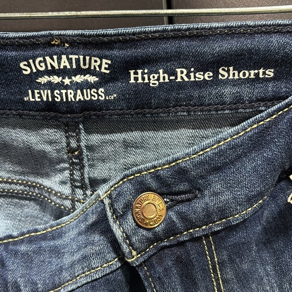 Levi Strauss Signature high-rise, five pocket, Belt loop,super stretchy sexy fit - Picture 6 of 12